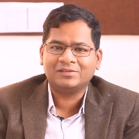 Senior Consultant - Dr Deepak Garg's story, professional experience and links.
