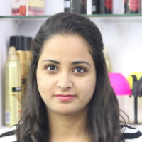 Makeup Artist - Rupali's story, professional experience and links.