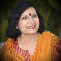 Writer - Sudha Jugran's story, professional experience and links.